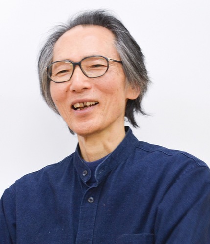 仏像彫刻の魅力を語る岩渕さん