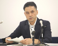 山中市長、パワハラ認定受け告発職員に直接謝罪　「初めて人権の意味を理解できた」