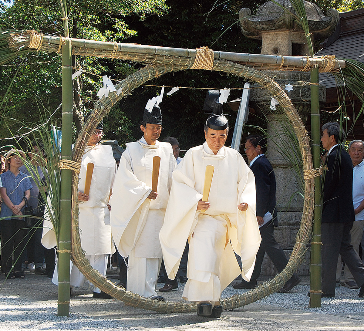 無病息災願い茅の輪くぐり 熊野神社で夏越の大祓 | 港北区 | タウンニュース