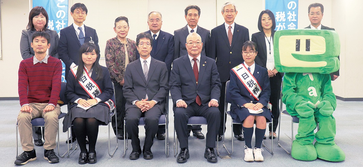 中学生が一日署長に