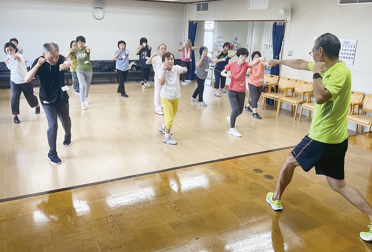 リズムよく１・２（ワンツー）・パンチ