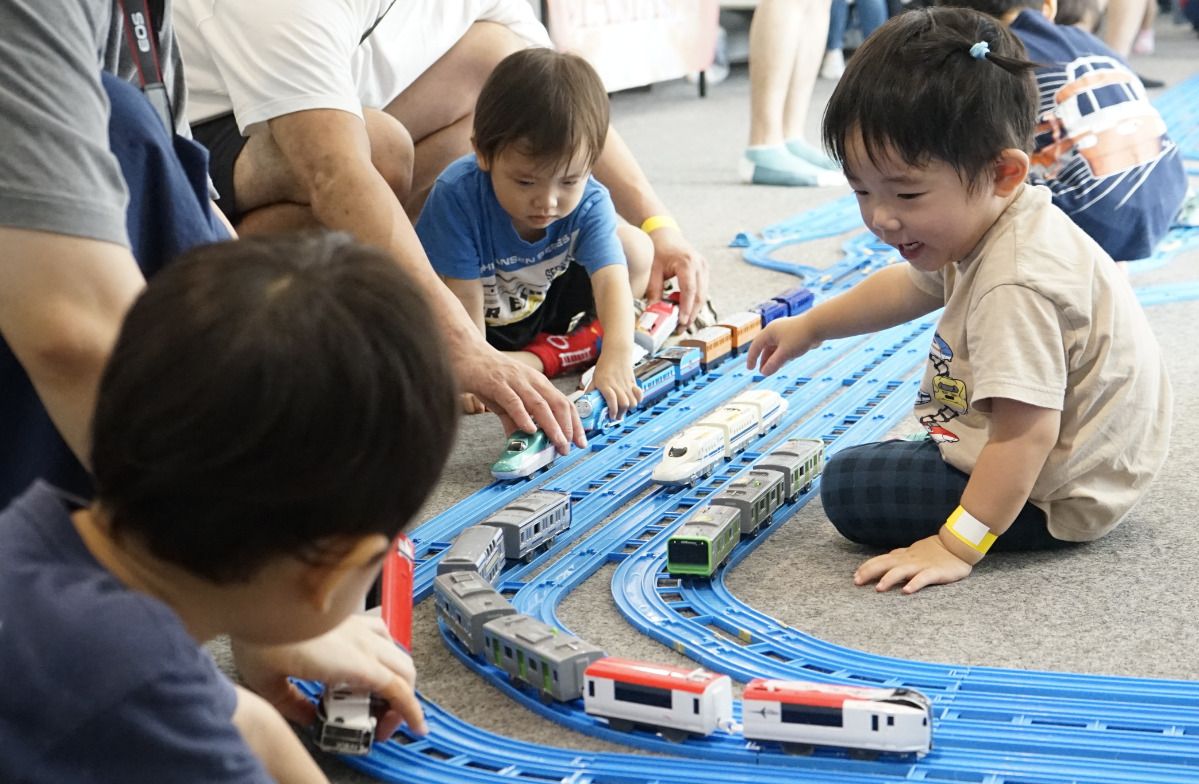 「マイ電車」出発進行