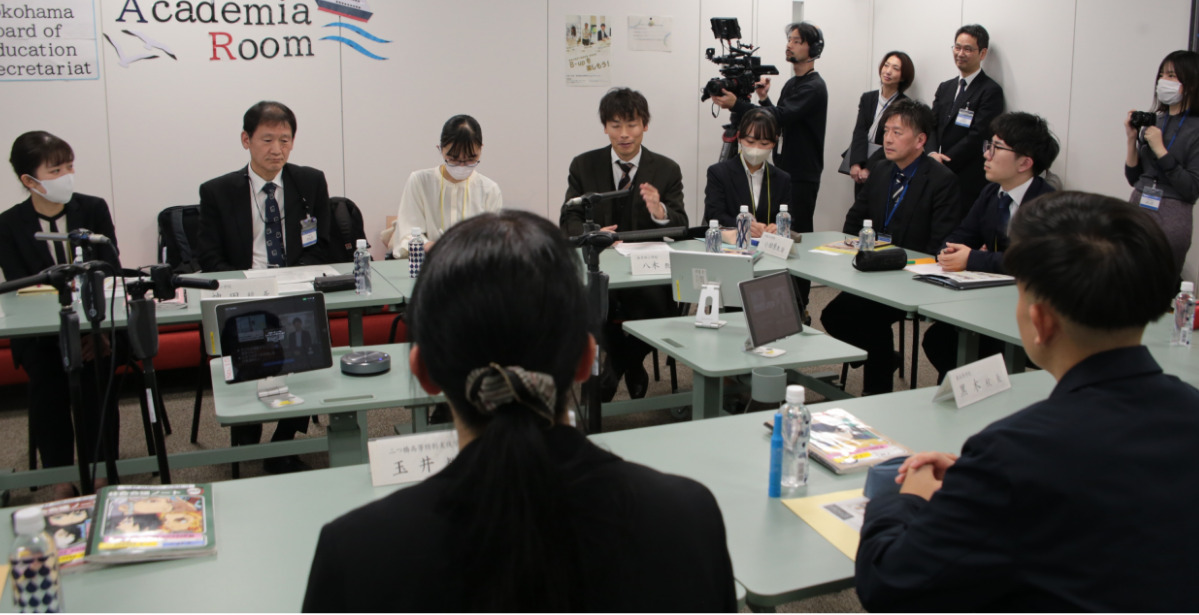 横浜市の教員と志望者が座談会