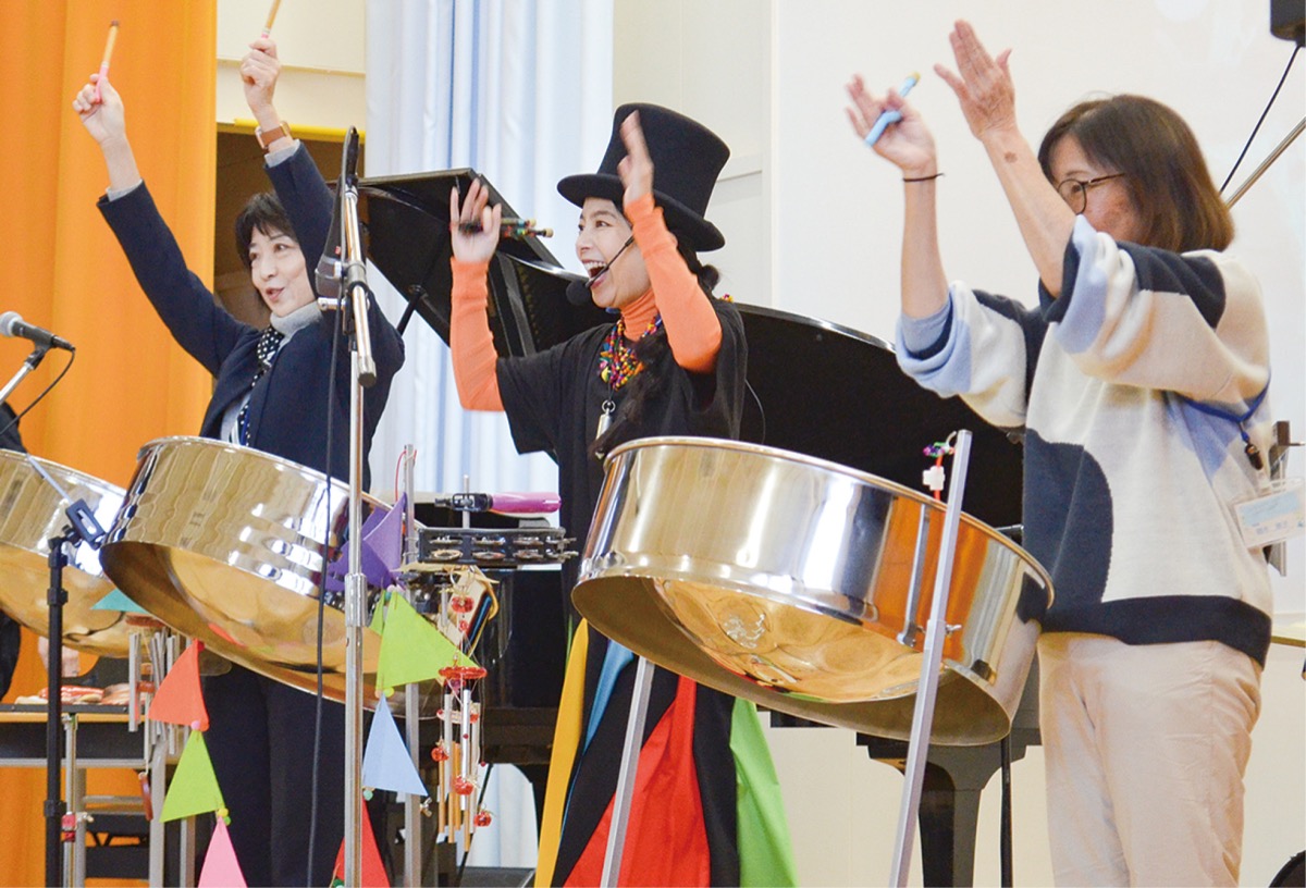 体育館がライブハウスに