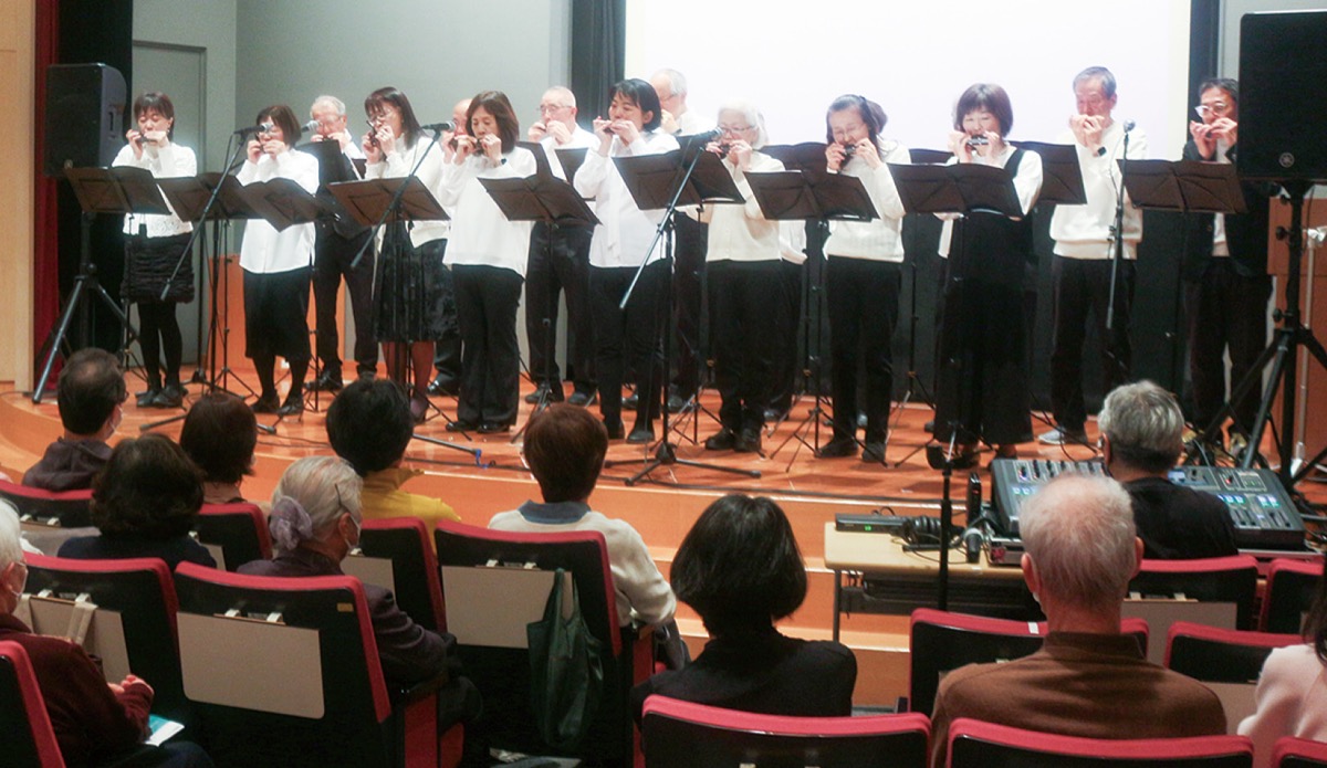 被験者らによるコンサート