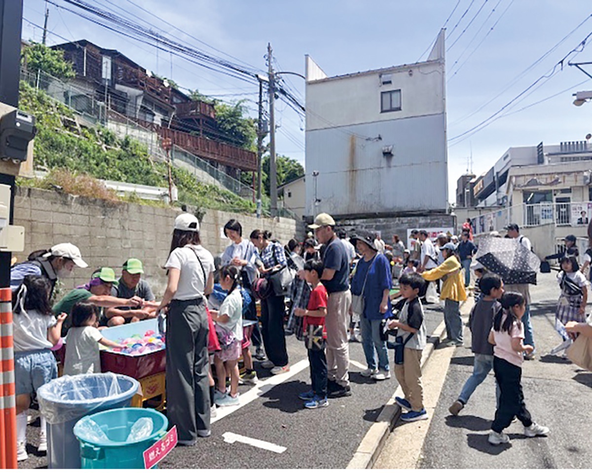 昨年開催時のミニゲーム会場＝提供写真