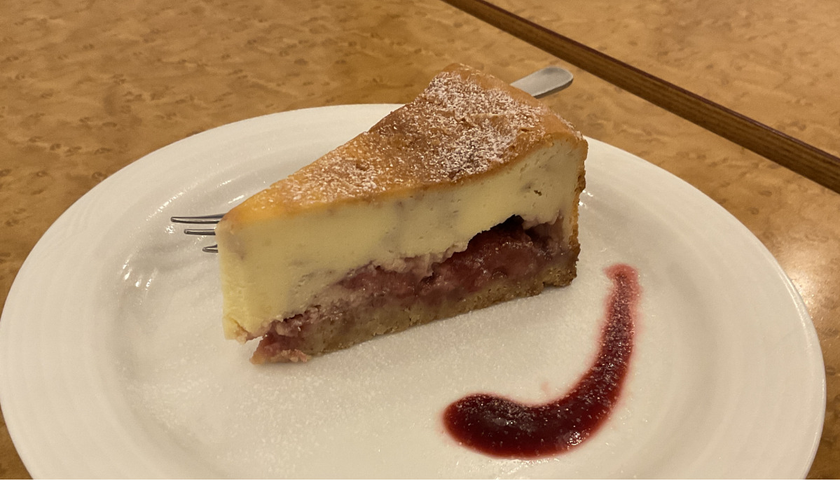 イチゴのチーズケーキ