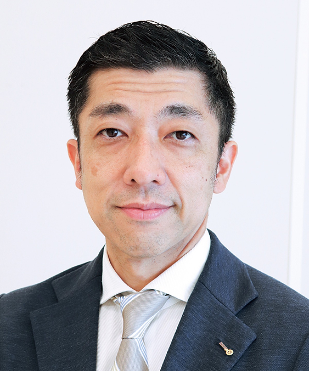桂木宏昌さん（50） 36代会長生命保険会社勤務