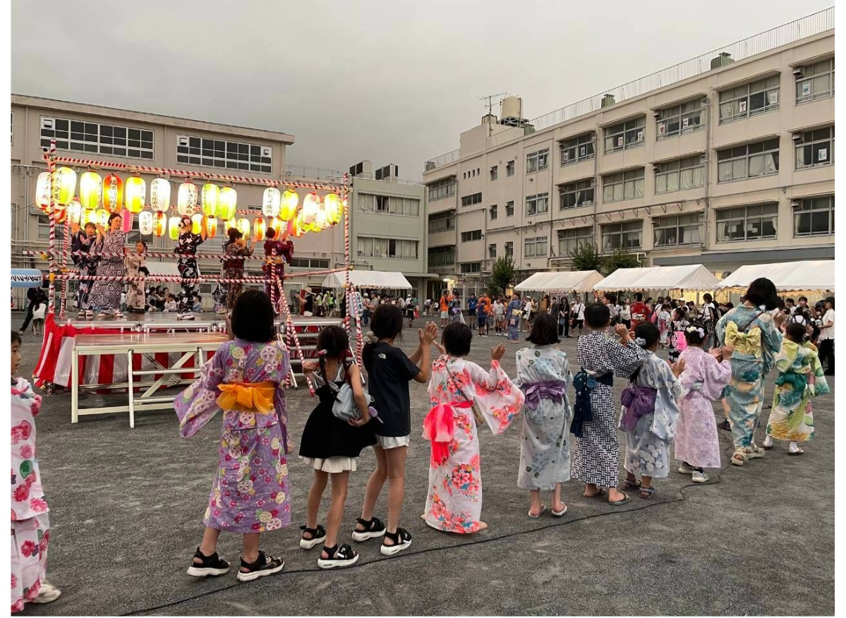 子どもも大勢参加