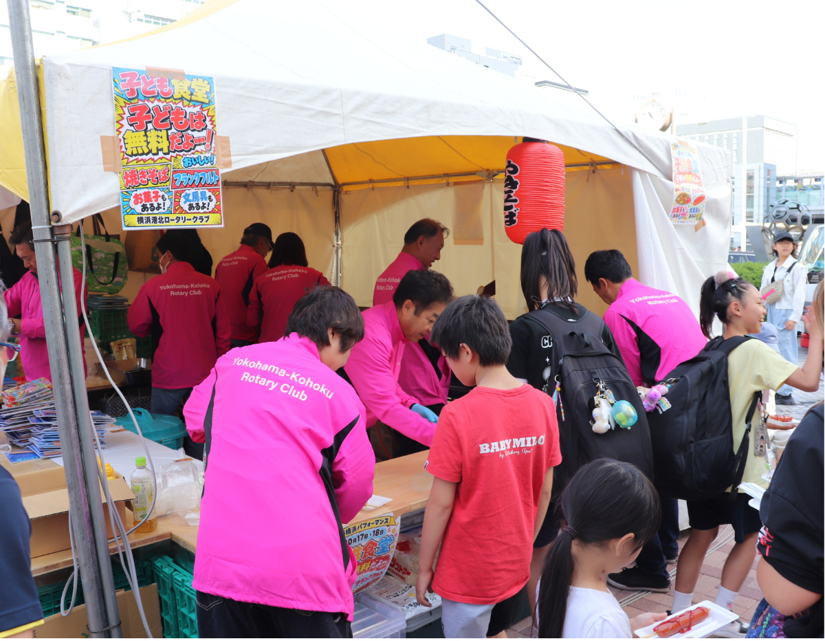新横浜に24万人来場 (写真4)