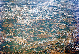 茅ヶ崎から第一地区（当時）方向（１９７８年）※提供者・独立行政法人都市再生機構