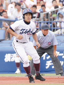 横浜戦で塁に出る中野選手