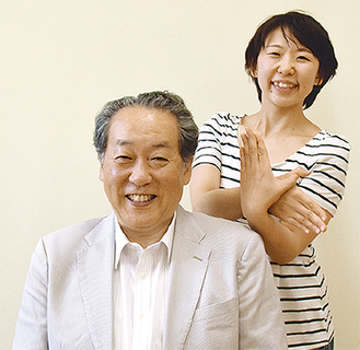 後藤代表（左）と菊本さん