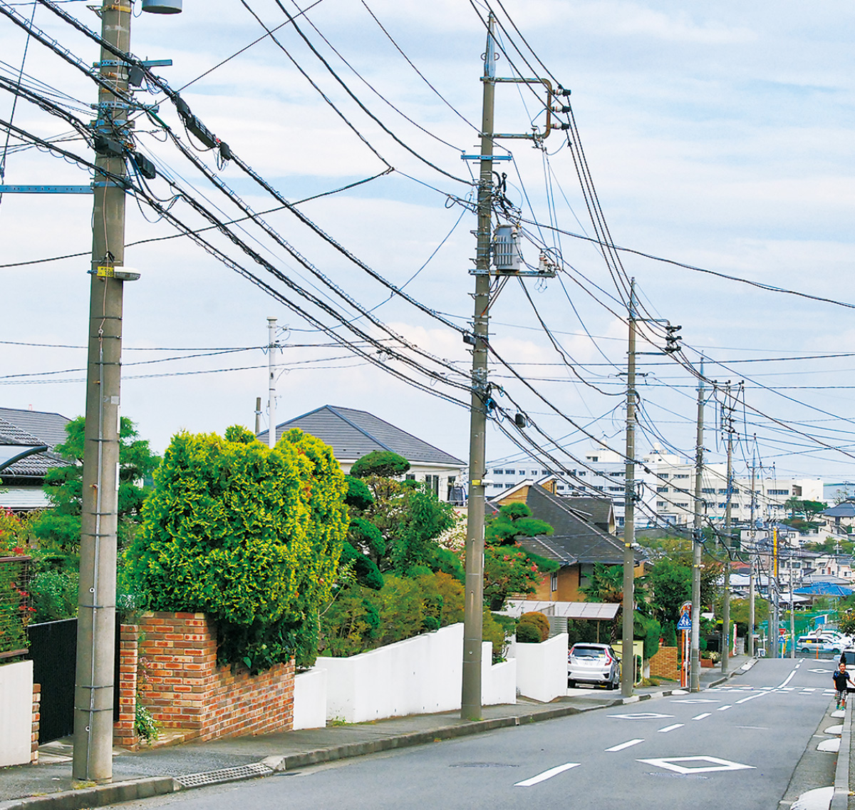 横浜市無電柱化 緊急輸送路 34 整備済み 課題は高額整備費 都筑区 タウンニュース