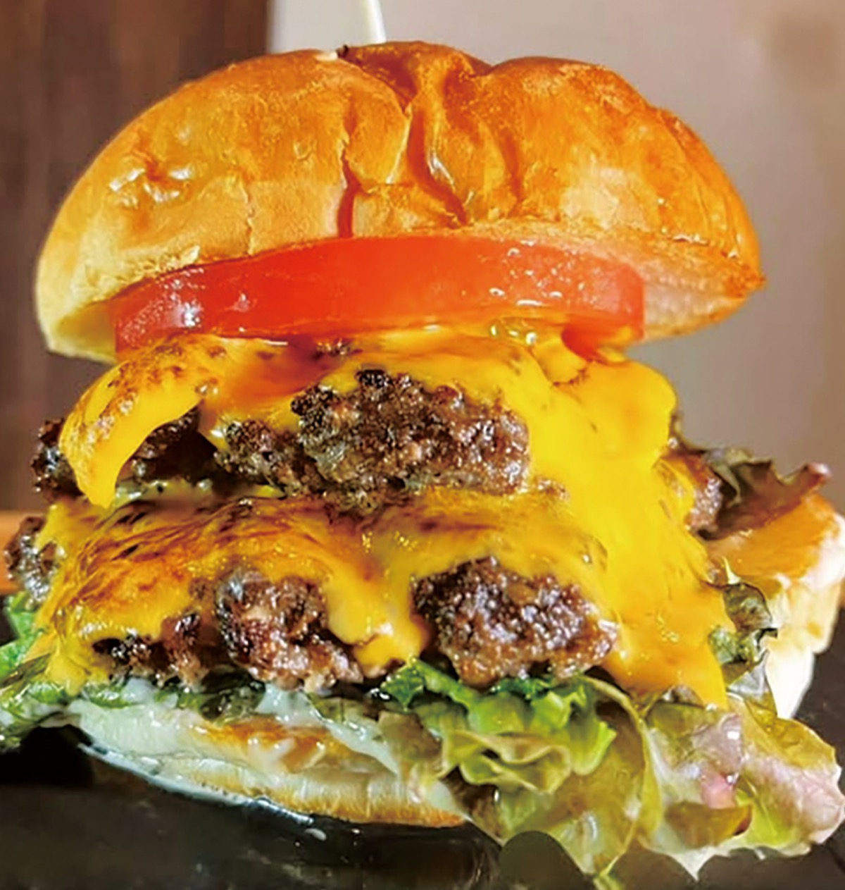 バーガーのパテが２倍（300ｇ）に