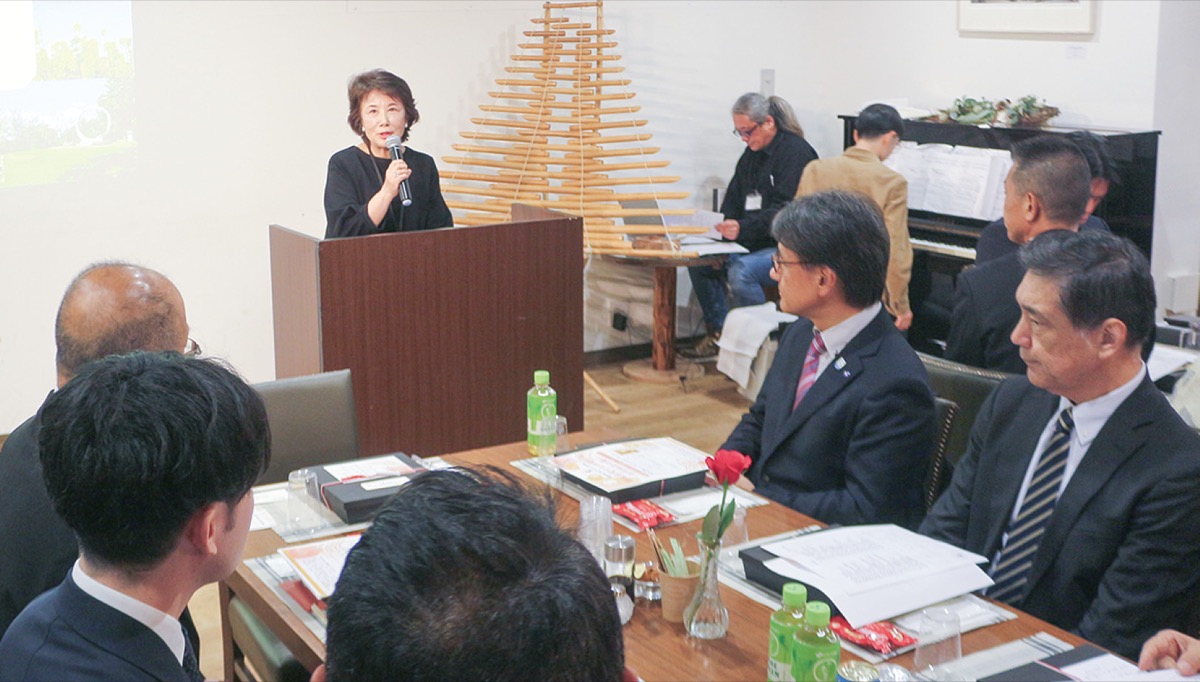 ｢つながり｣のシンボルに