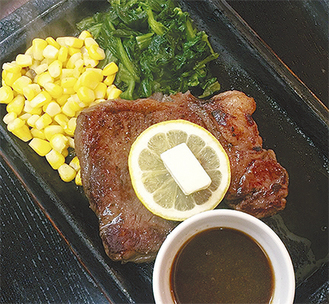 「ＴＮオリジナルコース」の和牛ステーキ