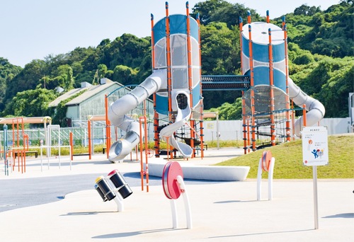 小柴自然公園のインクルーシブ遊具広場