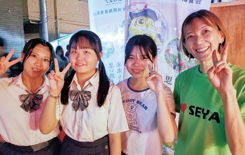 左から勝見さん、寺嶋さん、曽根さん、櫻庭さん