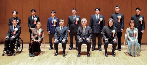 神奈川文化賞と未来賞、スポーツ賞の受賞者ら