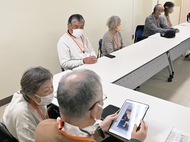 生の声聞き元気を