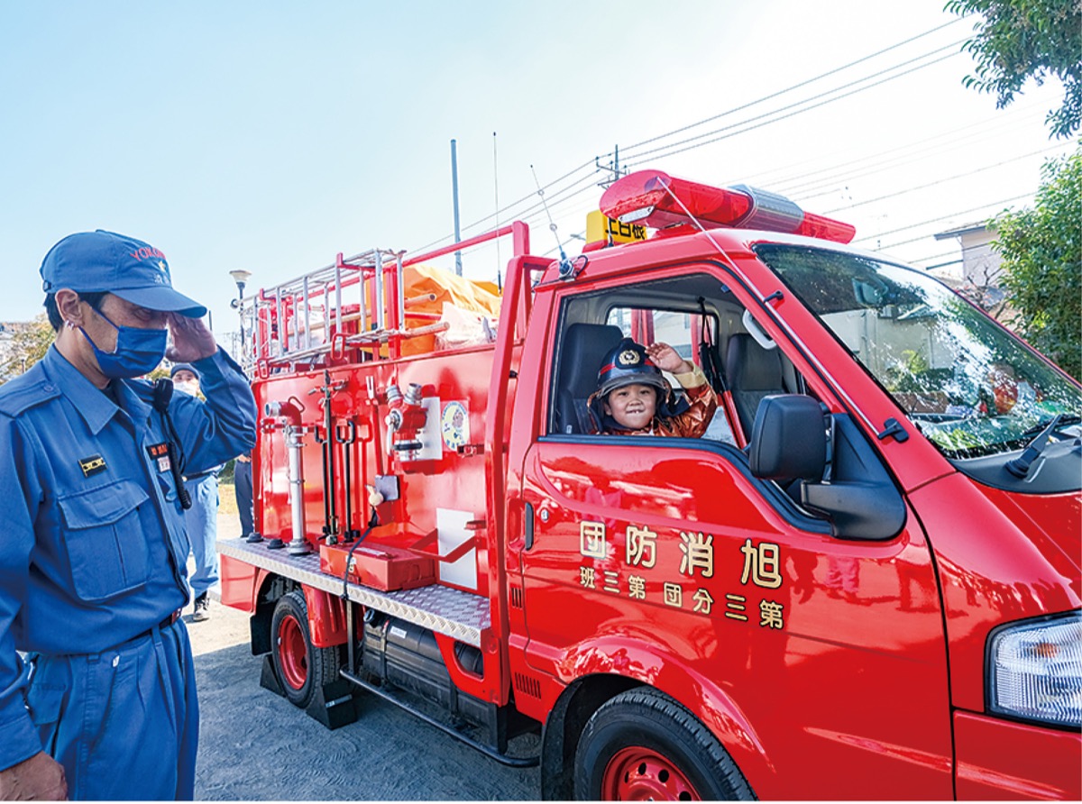 体験通じ防災学ぶ