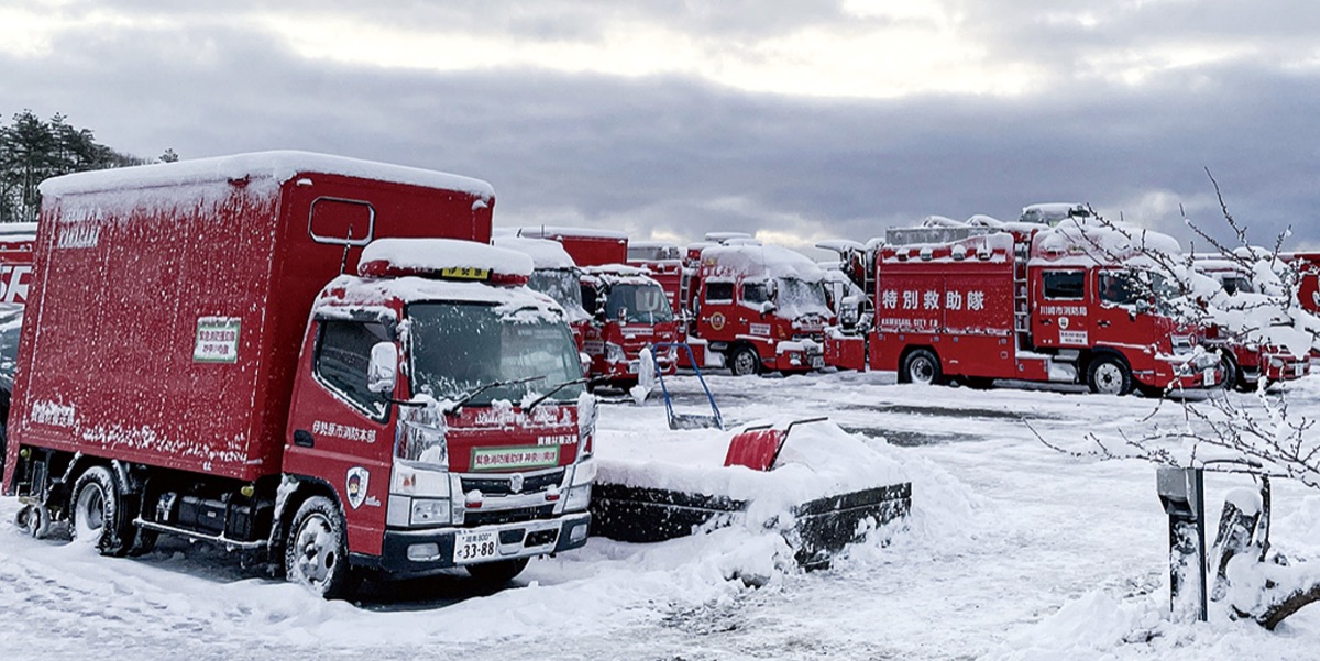 活動期間中も大雪に見舞われた
