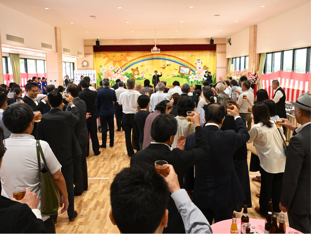 新しい体育施設が完成