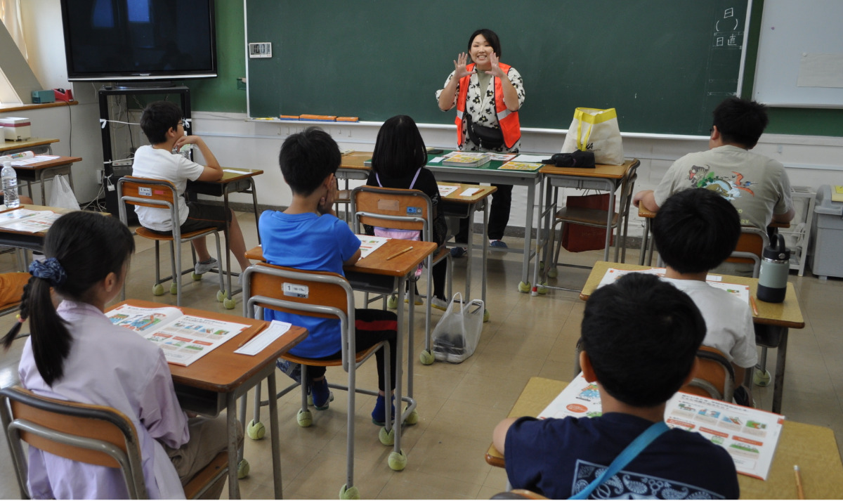 身を守る行動、子どもに指南