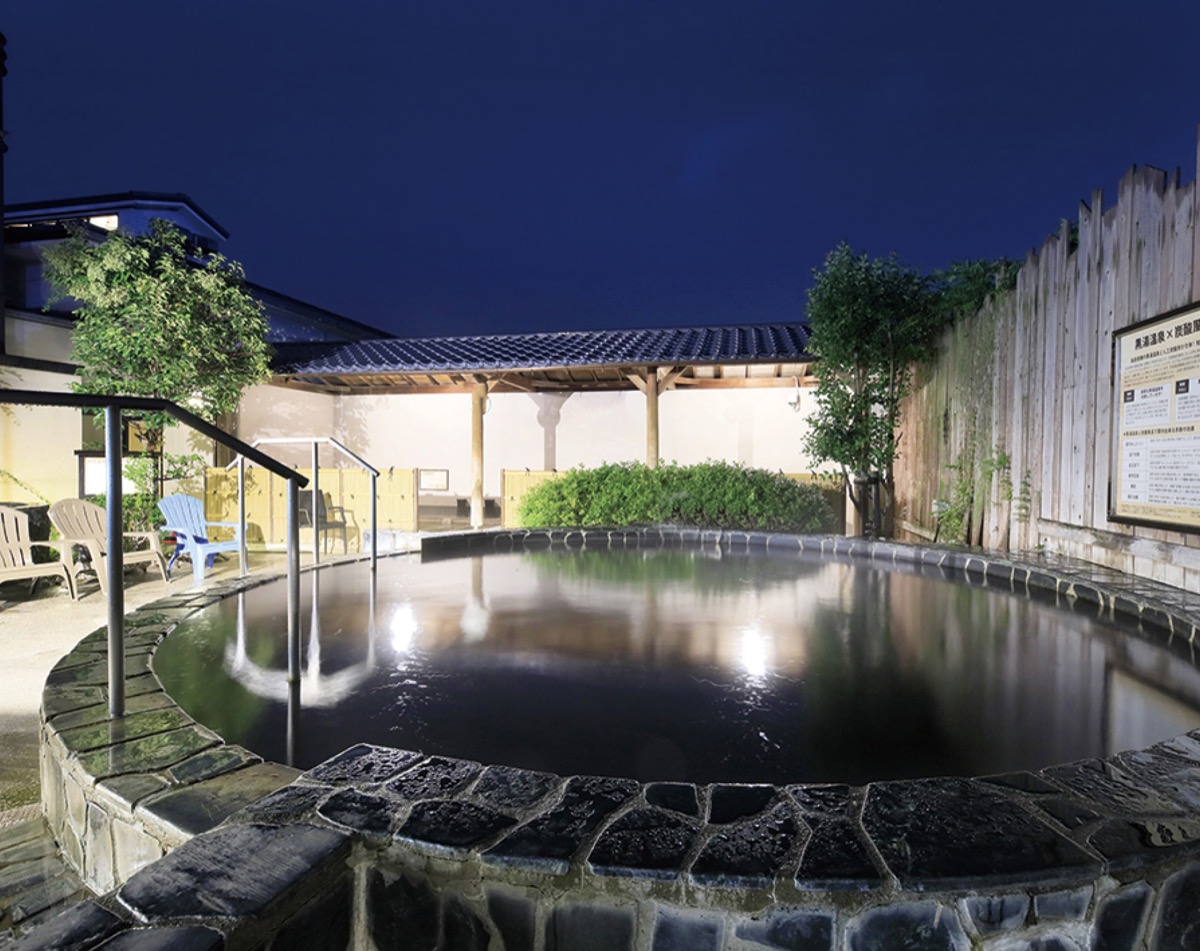 黒湯炭酸泉を楽しめる瀬谷店