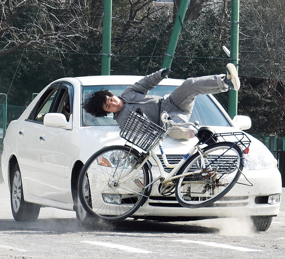 自転車 と 自転車 の 事故