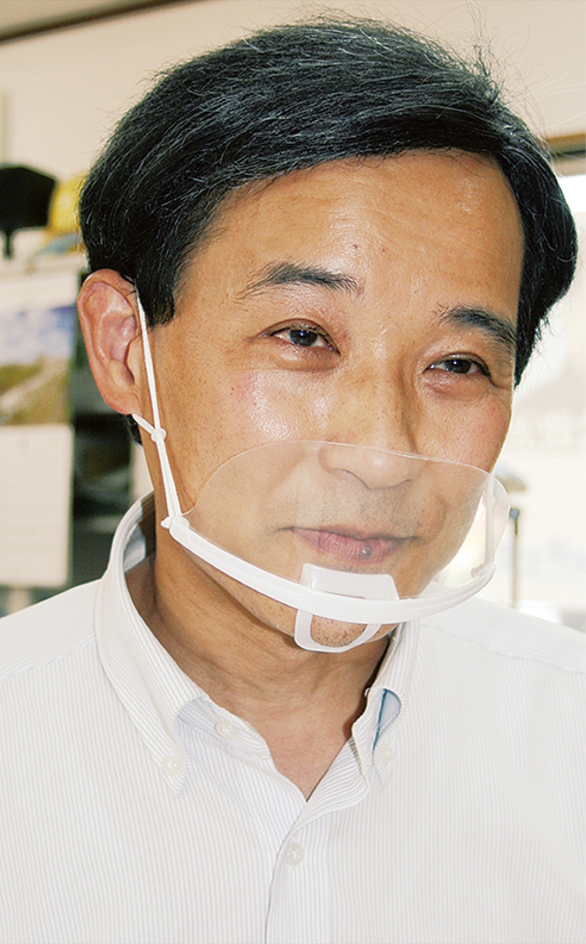 「現実の問題から逃げない」