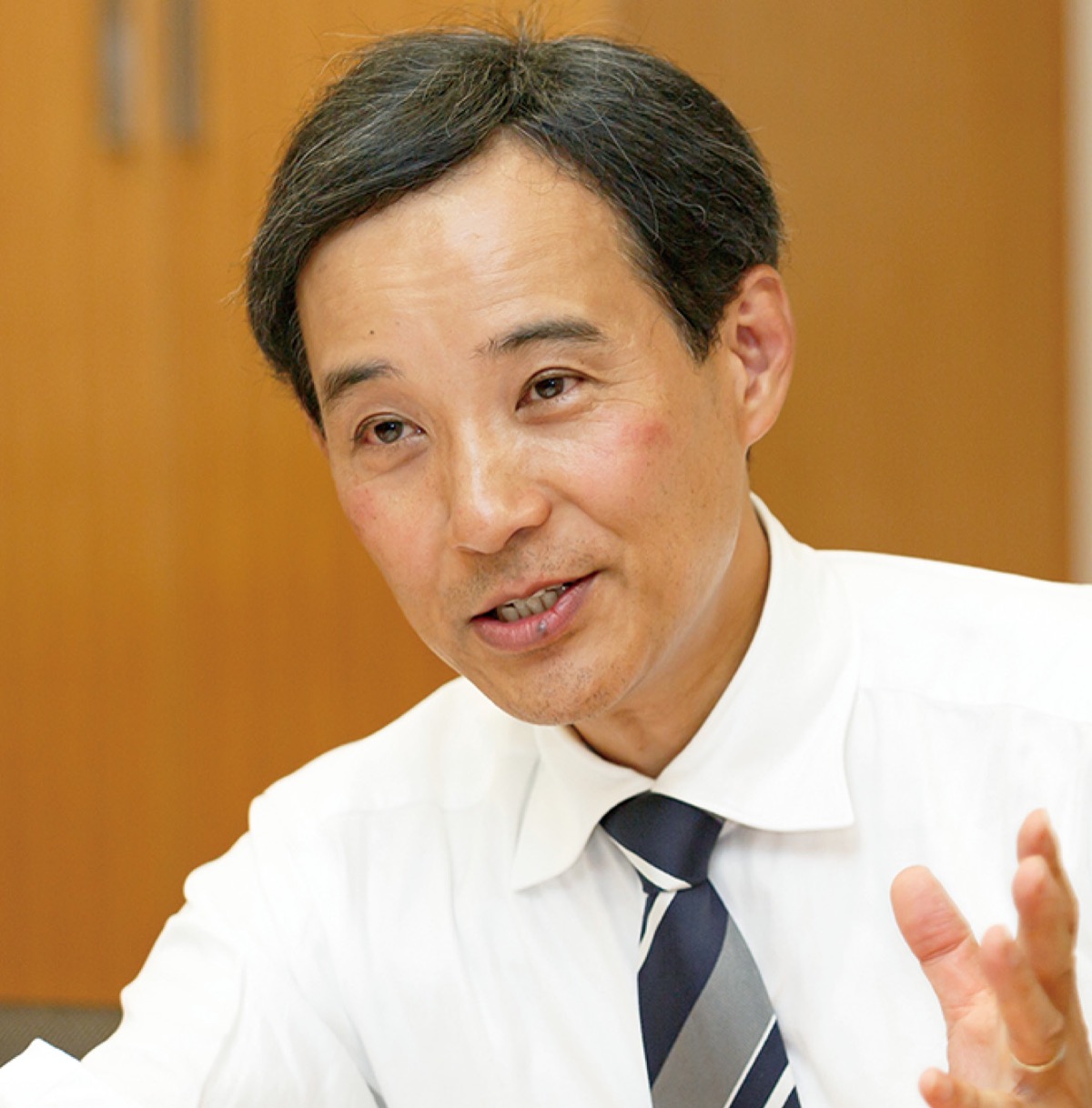 政権交代可能な日本を 立憲民主党 衆議院議員 山崎誠 | 戸塚区・泉区 | タウンニュース