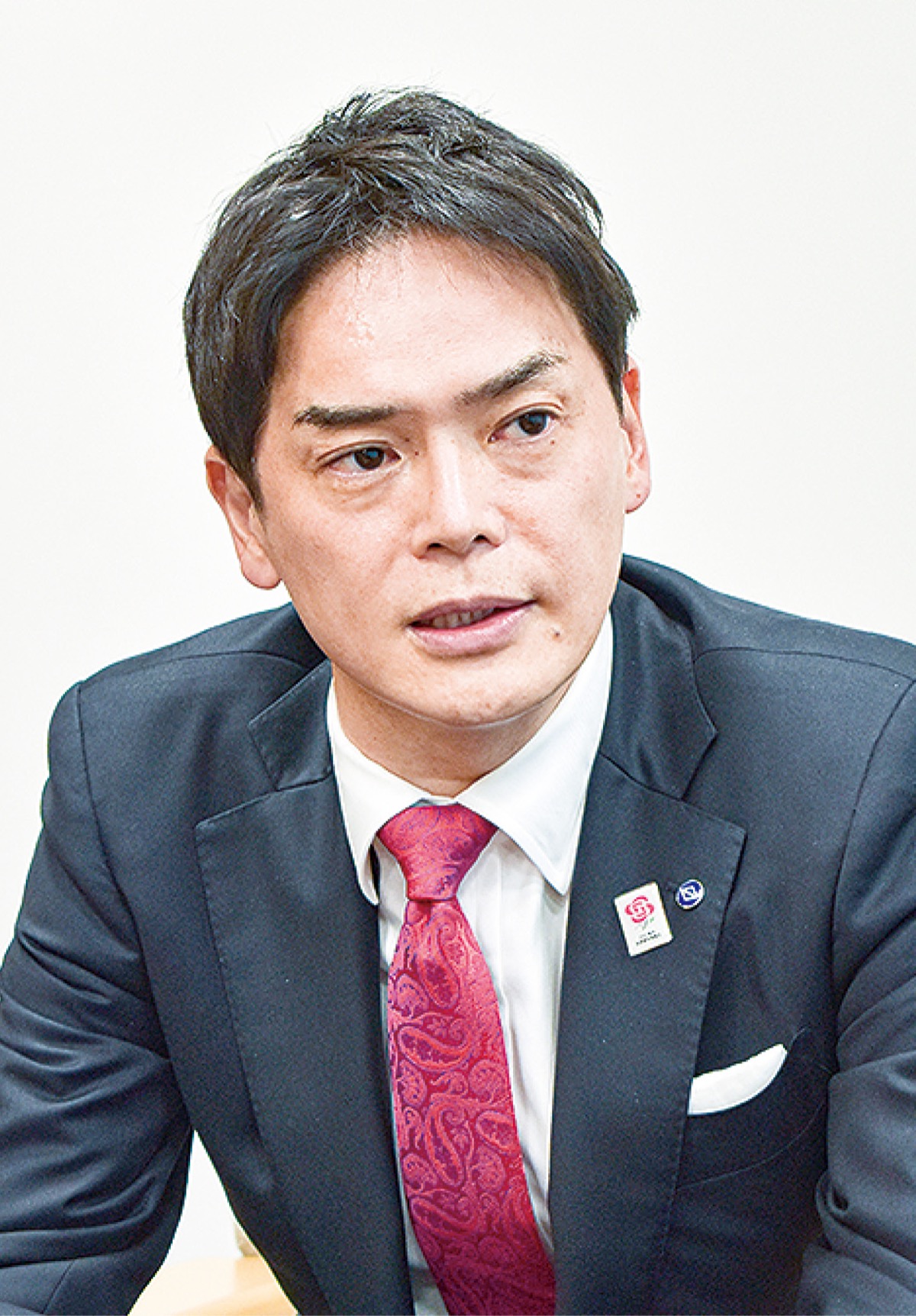 コロナと経済に重点