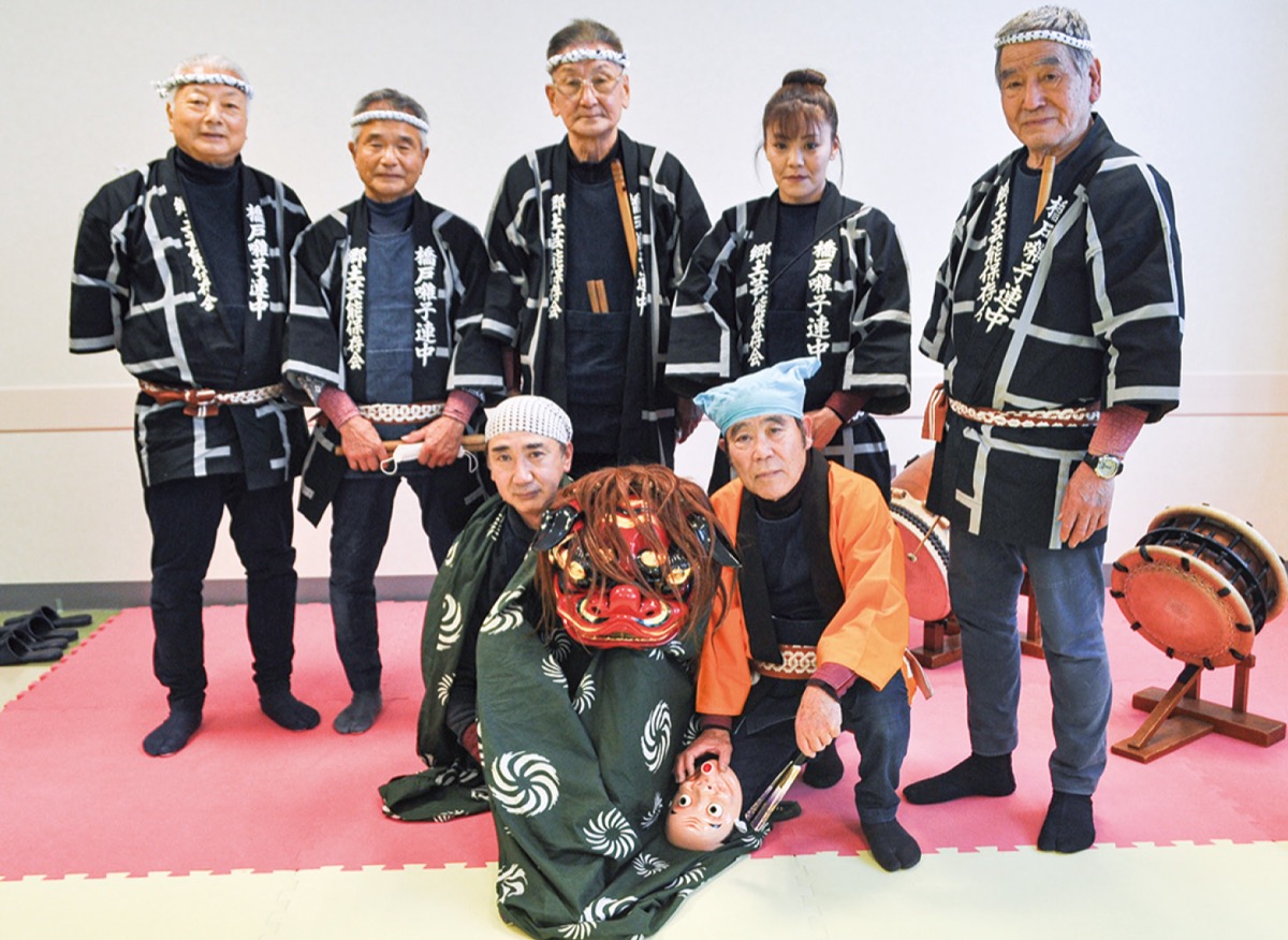 伝統芸能を受け継ぐ役割を担う会員たち