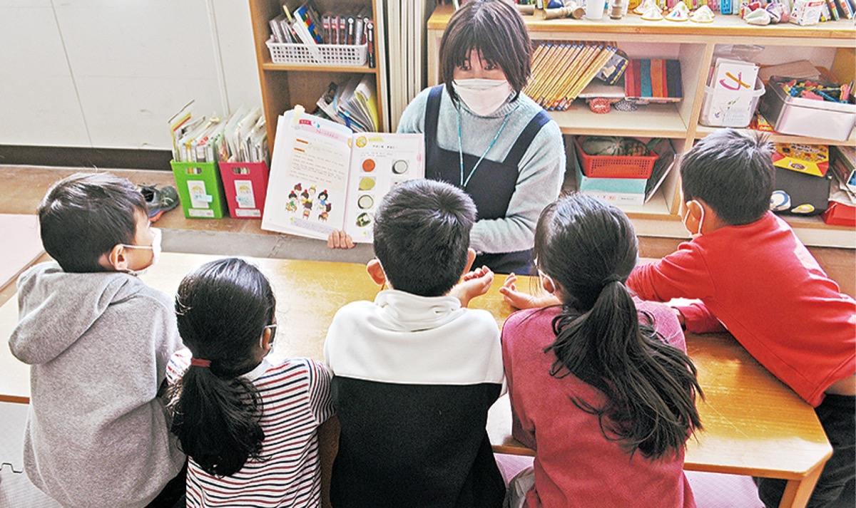 日本での学習や生活支え