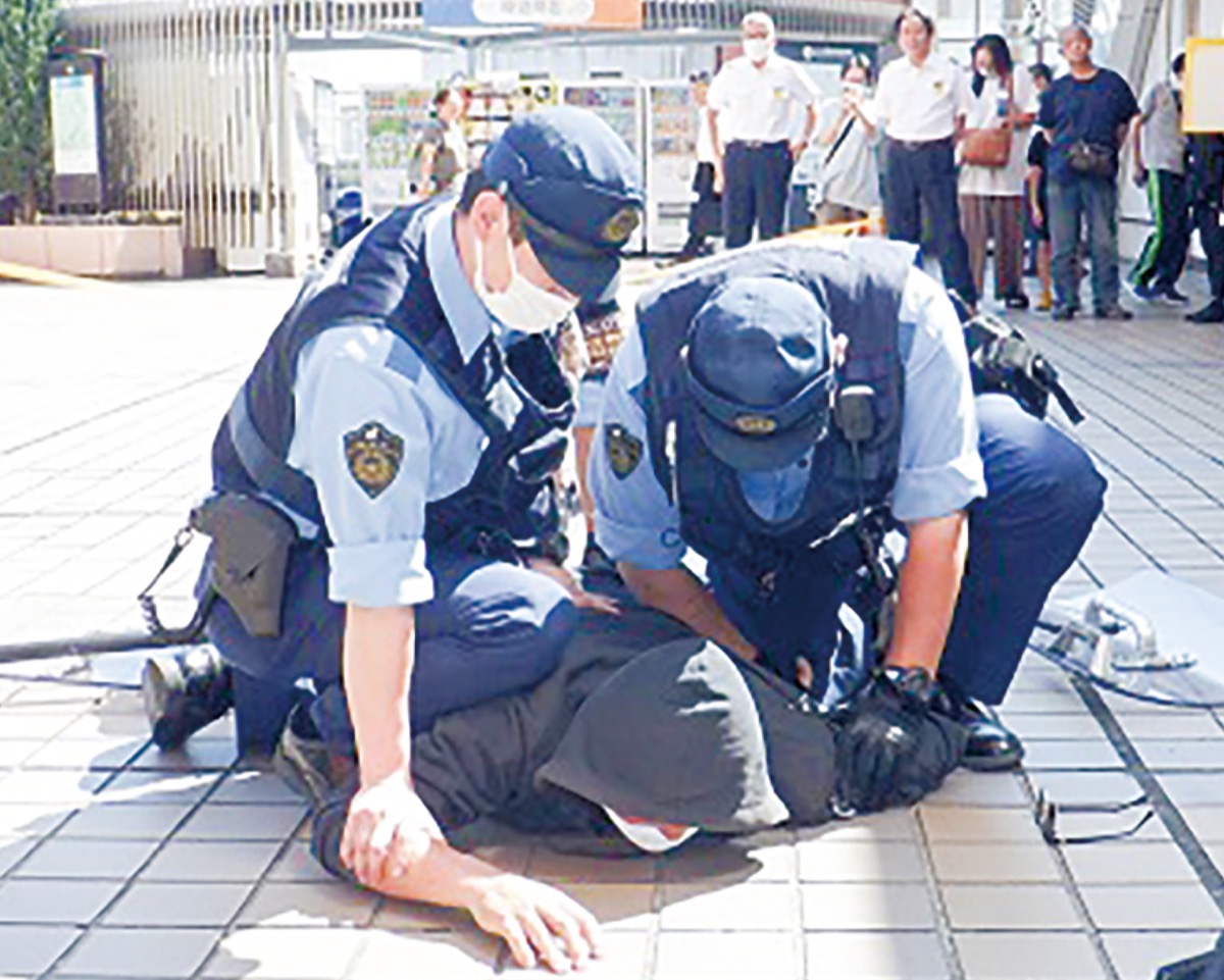 「闇バイト」強盗に備え訓練