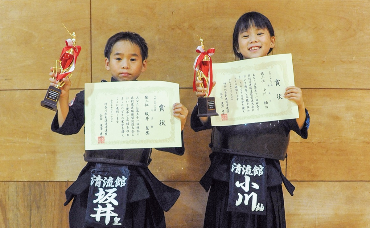 小学２年２人が３位に