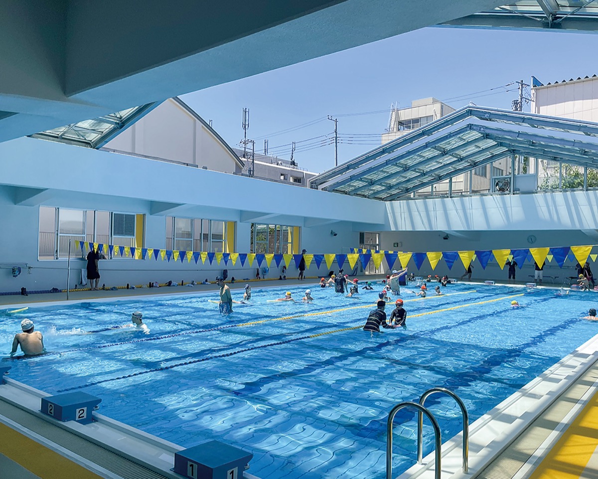 新設水泳部が練習支援