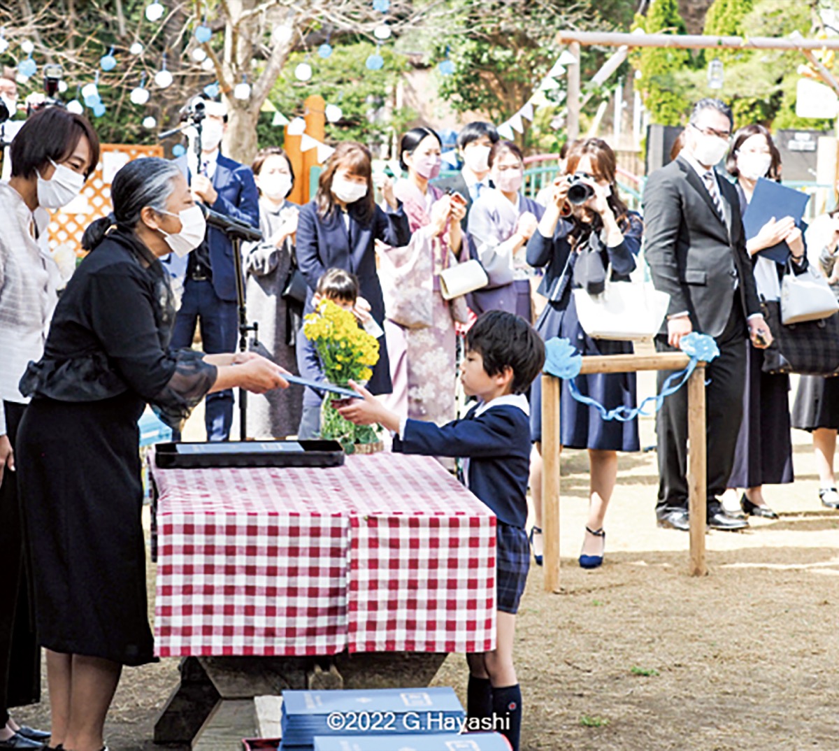 ｢おやじの会｣が動画撮影