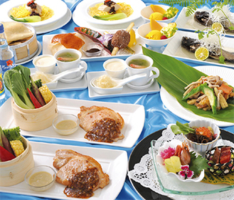 沖縄と中国料理のコラボレーションが楽しめる