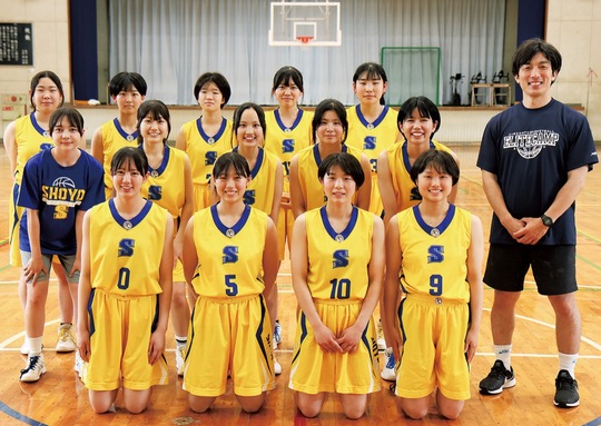 県４強入りで関東へ駒を進めた松陽高女子バスケ部