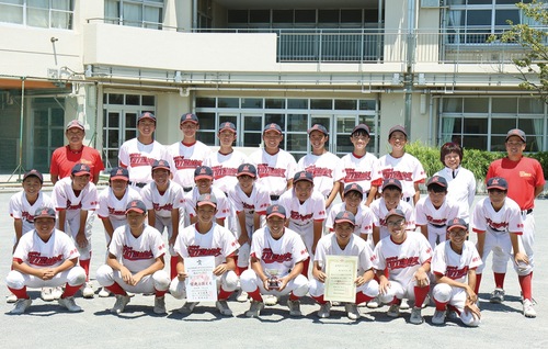 県大会出場を果たした南戸塚中野球部