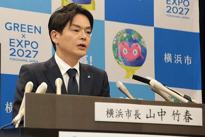 山中市長が辞職表明　パワハラ認定で｢けじめ｣