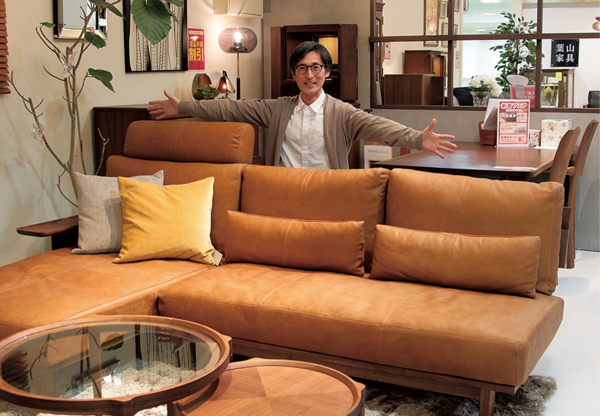 レザーを｢育てる｣ソファ