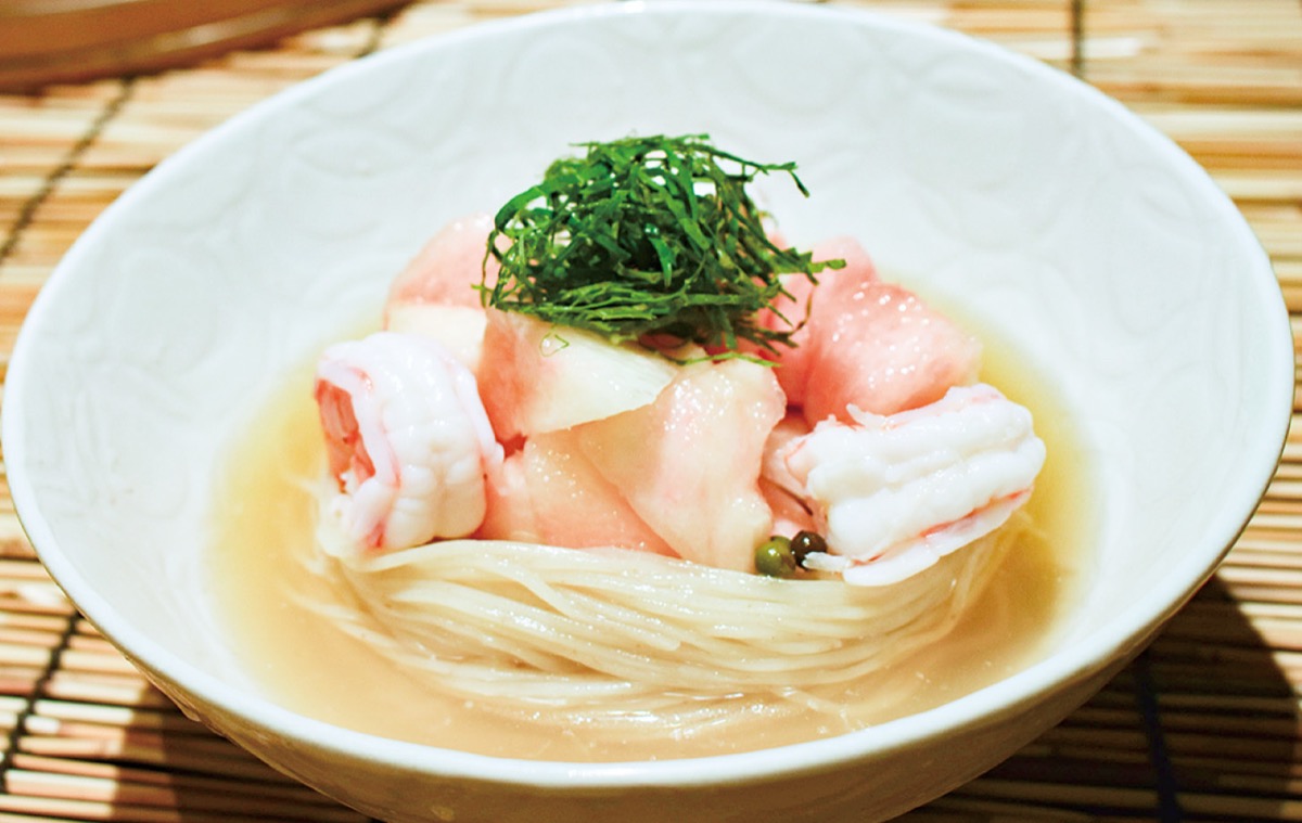 30日までの限定「桃の冷やしらぁ麺」