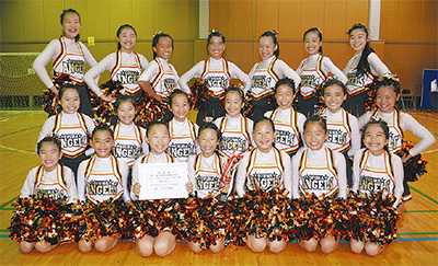 チアコンペで優勝