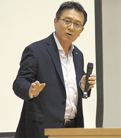 マラソンの舞台裏語る