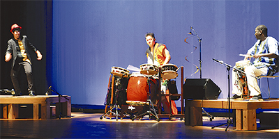 盛大にフィナーレ飾る