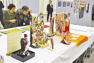 シルバーの力作ずらり